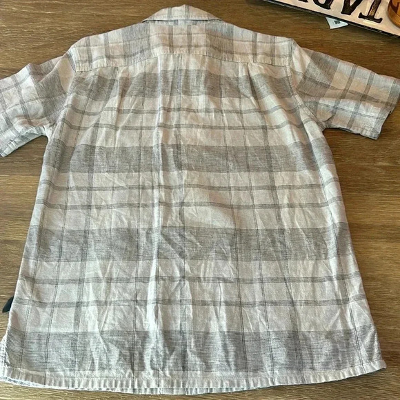 PATAGONIA ORGANIC COTTON MENS SHORT SLEEVE PLAID/CHECK BUTTON DOWN SZ LARGE - Picture 5 of 5